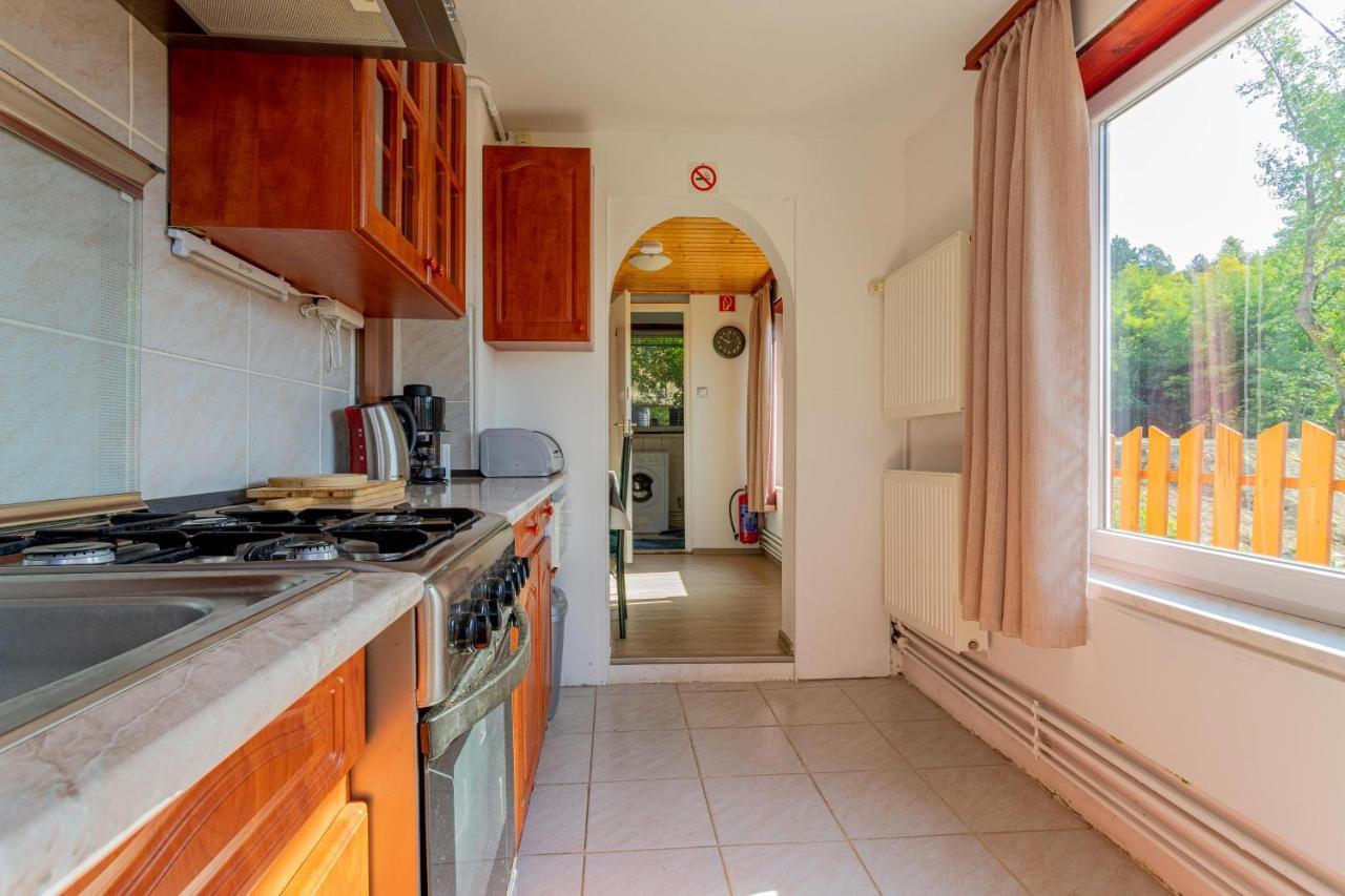Panorama Apartmanhaz Esztergom Eksteriør billede