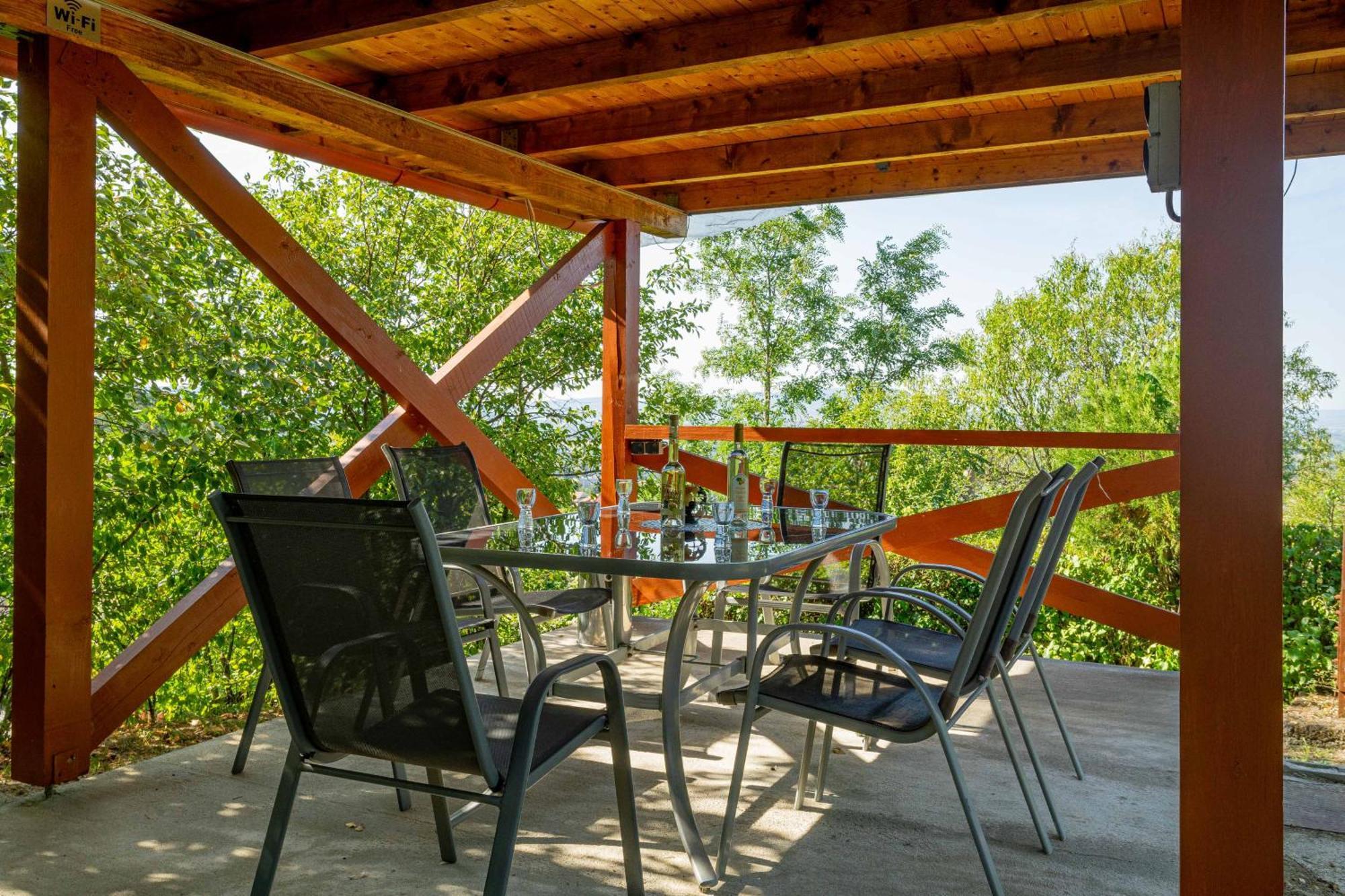 Panorama Apartmanhaz Esztergom Eksteriør billede