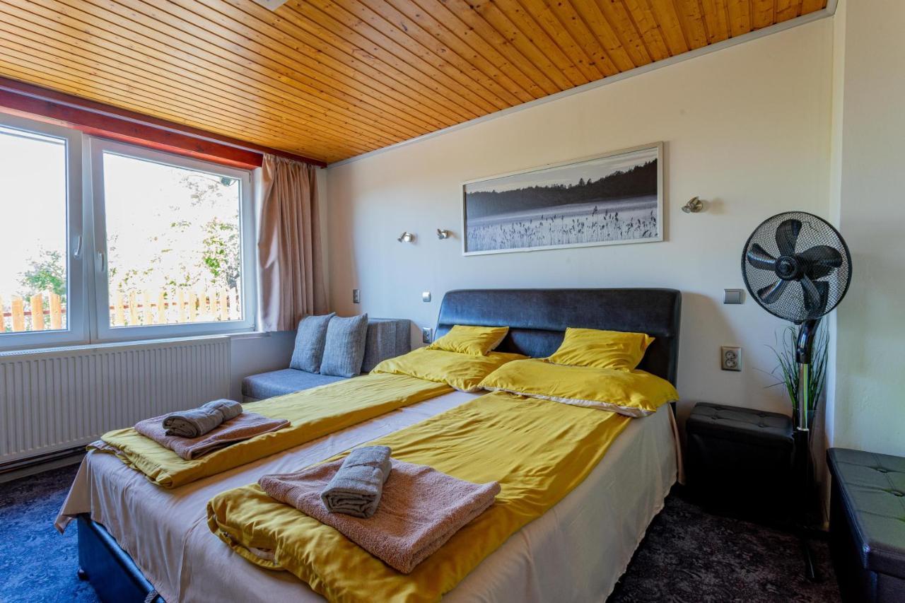 Panorama Apartmanhaz Esztergom Eksteriør billede