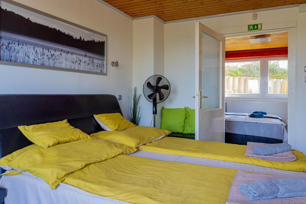 Panorama Apartmanhaz Esztergom Eksteriør billede